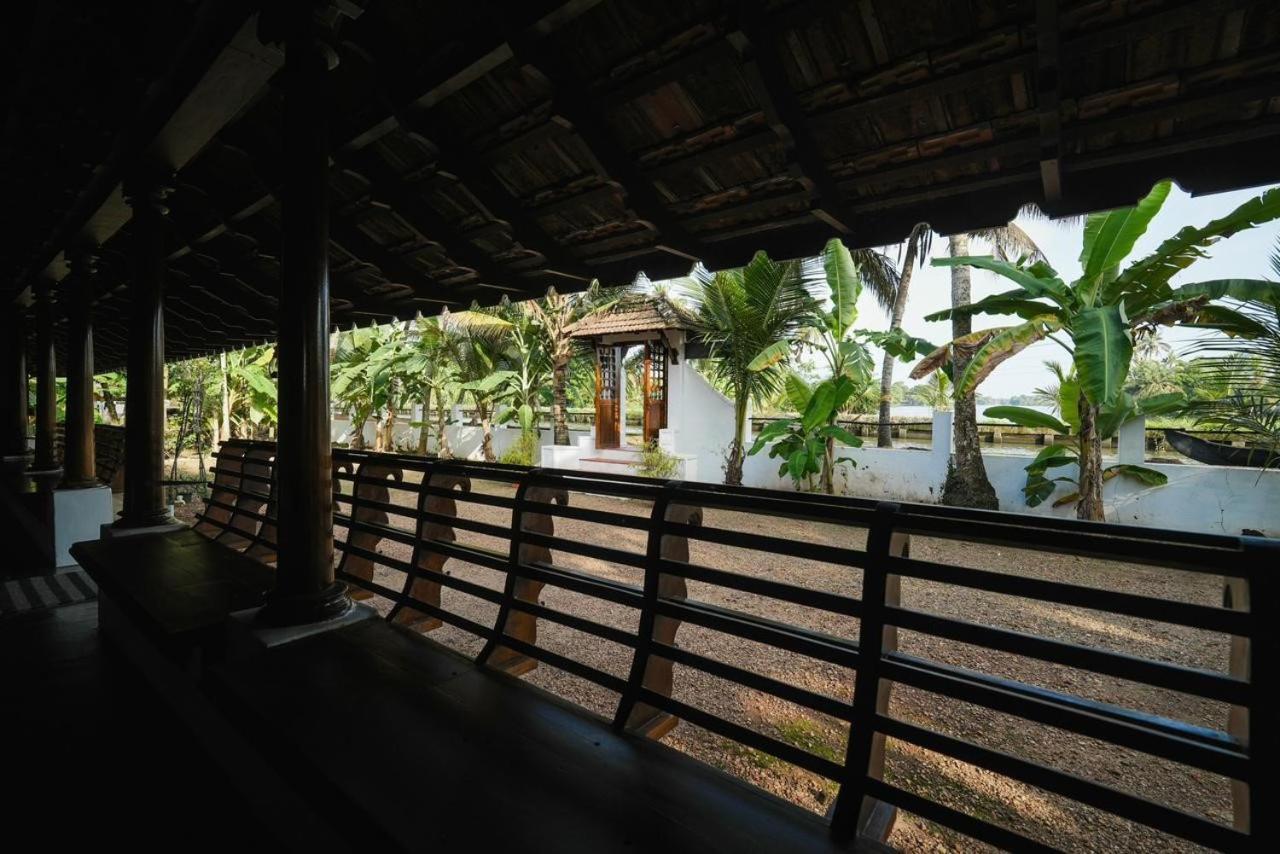 Cocozone Stays Alappuzha Kültér fotó